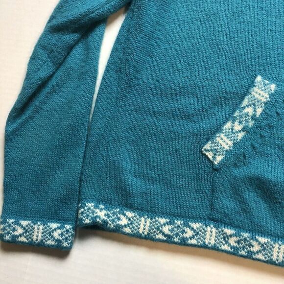 Alpaca Pete’s Blue Pullover Hooded Sweater Snowflake Women’s Sz M Peru A1023 - Picture 2 of 7